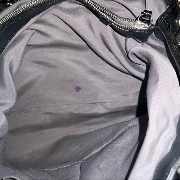 Coach Black Signature Satchel w/ Patent Leather Trim - Picture 7 of 13